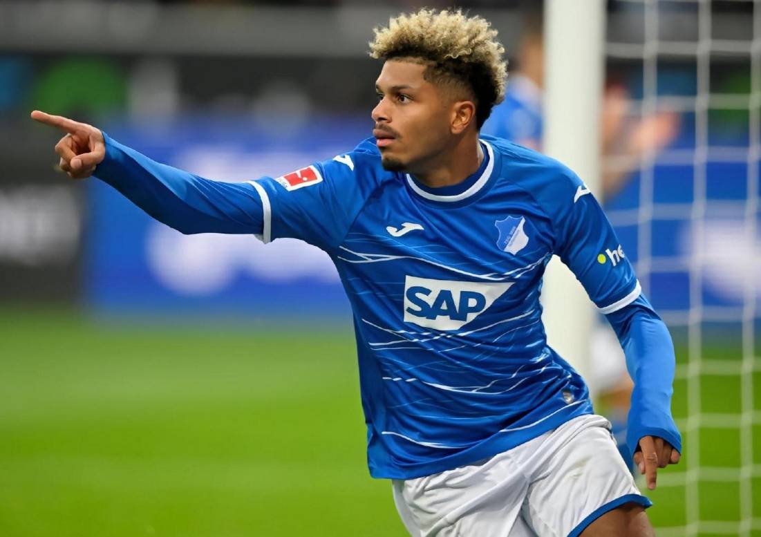 霍芬海姆客场取胜,继续发挥稳定表现 霍芬海姆客场取胜,继续发挥稳定表现