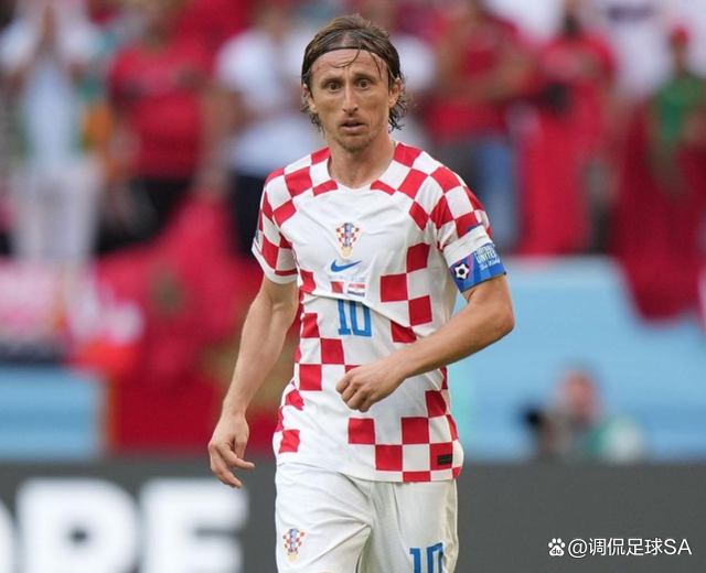 德国队绝杀马来西亚队，黄鸭组合惊艳四座