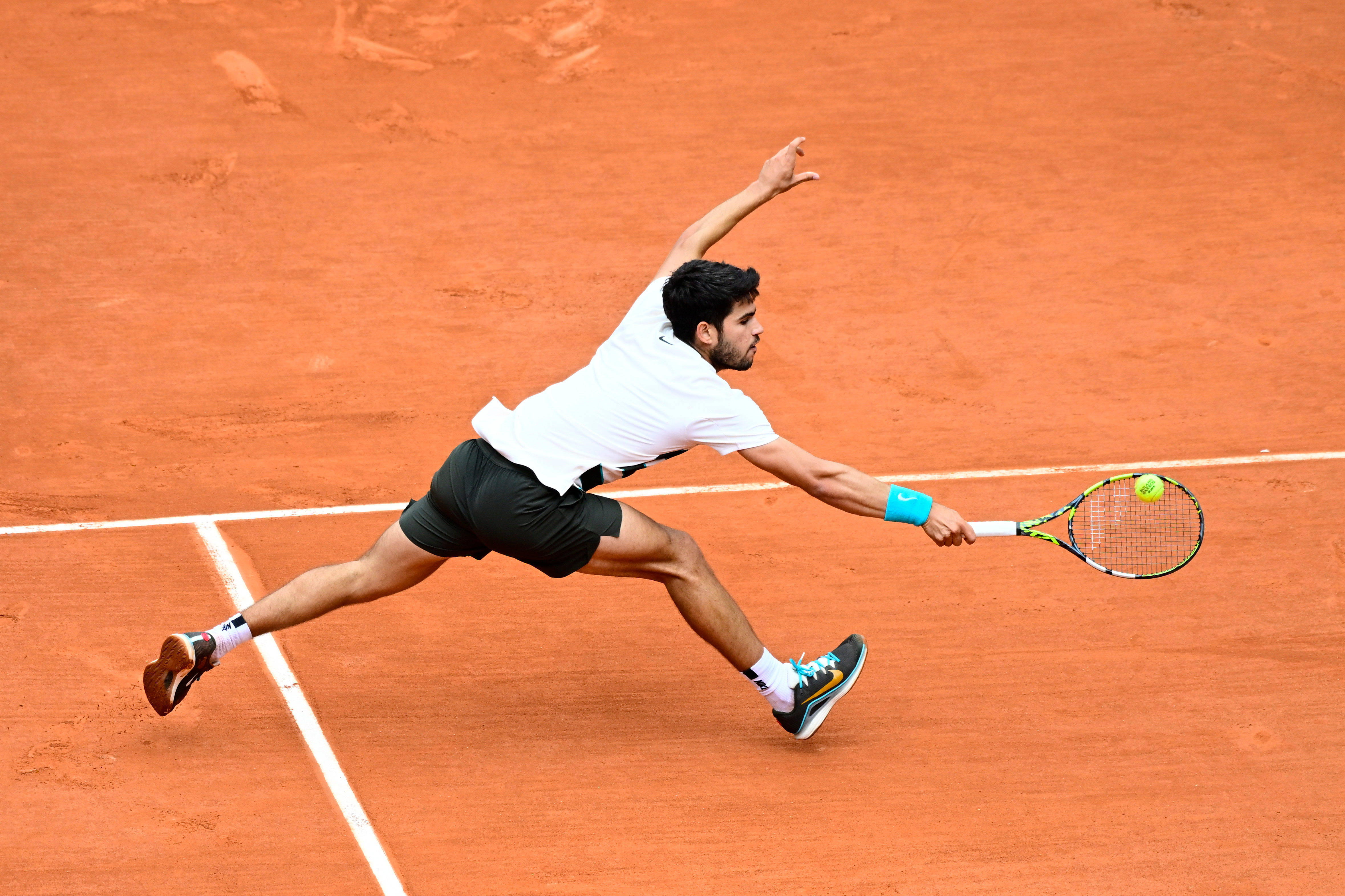 澳网轻取法网，阿尔卡拉斯扛起全队